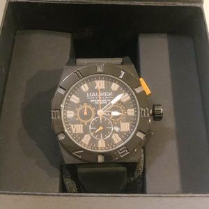 Haurex Italy men’s watch with black rubber band